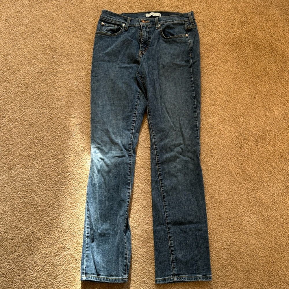 Levi’s 505 straight leg, size 8 long